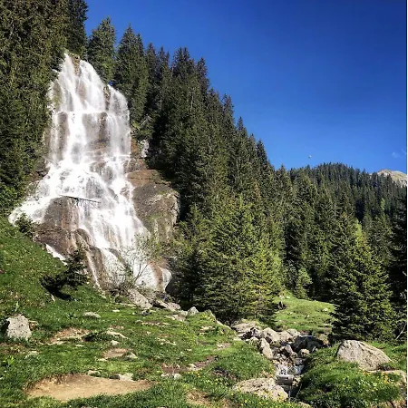 Alpstuga Micro-lodge, Le Petit Nid D'amour Montriond