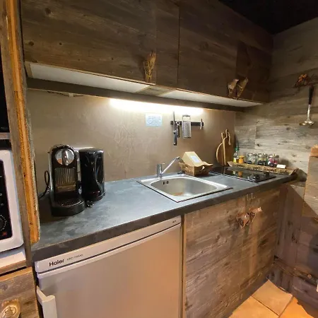Micro-lodge, Le Petit Nid D'amour Alpstuga