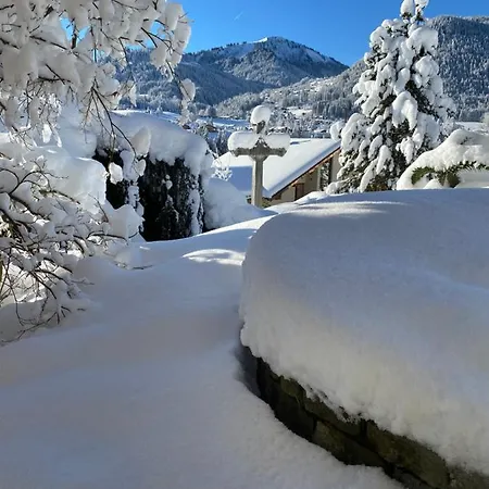 Micro-lodge, Le Petit Nid D'amour Alpstuga