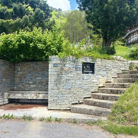 Micro-lodge, Le Petit Nid D'amour Alpstuga *