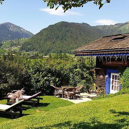 Micro-lodge, Le Petit Nid D'amour Шале
